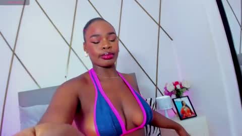 VENUS online show from September 10, 2025, 11:54 am