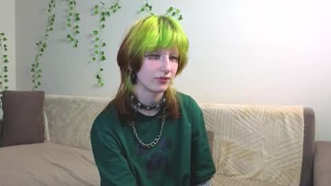 Erica online show from September 23, 2025, 8:23 pm