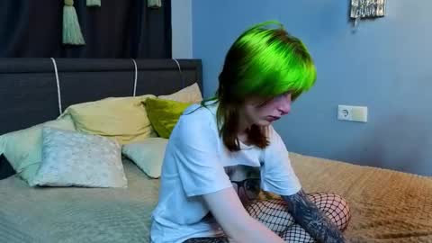 Erica online show from October 8, 2025, 8:28 pm