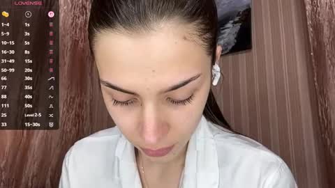 Ayla online show from April 20, 2026, 12:08 pm