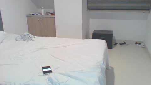 vergagolosa22 online show from February 10, 2025, 4:41 am