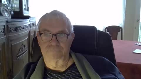 Snapshot of vergne50 chatting on May 3, 2026, 5:13 am vergne50 online show from May 3, 2026, 5:13 am