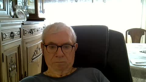Snapshot of vergne50 chatting on July 30, 2026, 6:01 am vergne50 online show from July 30, 2026, 6:01 am