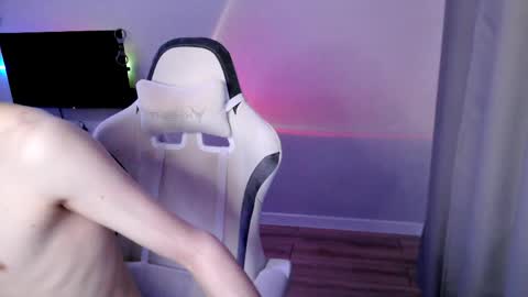 Snapshot of veritas_in_vine chatting on April 18, 2026, 2:43 pm Veritas online show from April 18, 2026, 2:43 pm