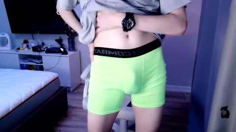 Snapshot of veritas_in_vine chatting on May 6, 2026, 6:24 pm Veritas online show from May 6, 2026, 6:24 pm