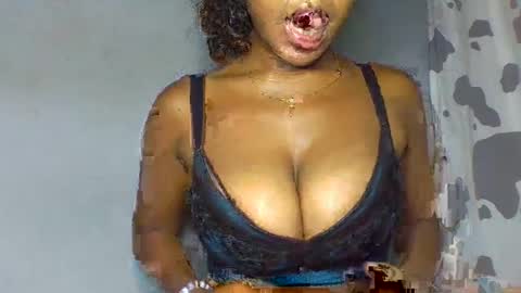 verolla31 online show from February 27, 2025, 2:32 am