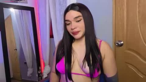 Snapshot of veronica_118 chatting on May 26, 2026, 1:23 am veronica_118 online show from May 26, 2026, 1:23 am