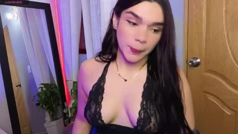 Snapshot of veronica_118 chatting on June 2, 2026, 1:29 am veronica_118 online show from June 2, 2026, 1:29 am
