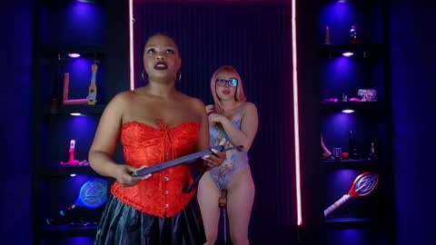 veronica_bdsm online show from April 21, 2026, 1:28 pm