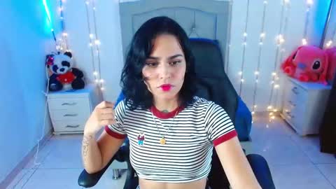 veronica_luar online show from September 29, 2025, 3:11 am
