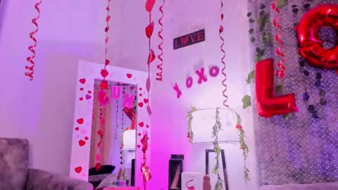 Veronica Olson online show from February 14, 2025, 5:30 am