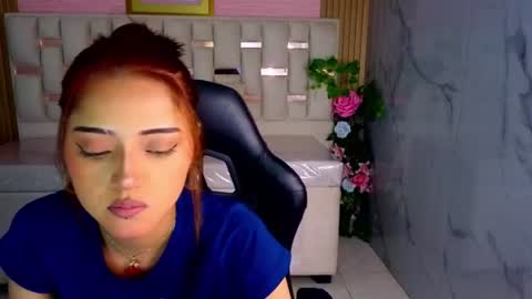 veronicaa_s online show from July 15, 2026, 8:03 pm