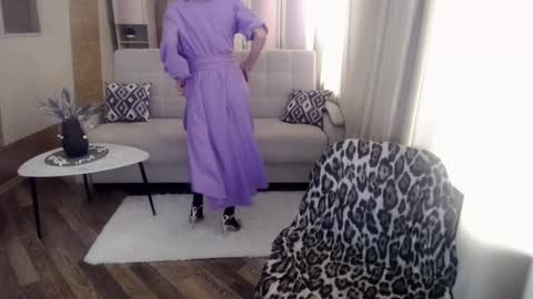 Helen online show from February 27, 2025, 8:28 am