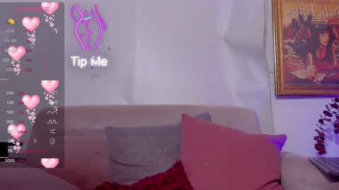 Veronica Gills online show from January 19, 2025, 12:49 am