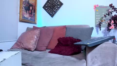 Veronica Gills online show from February 28, 2025, 7:25 pm