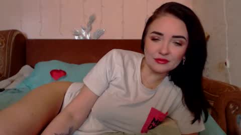 VeronicaLaLux online show from February 4, 2026, 8:20 am