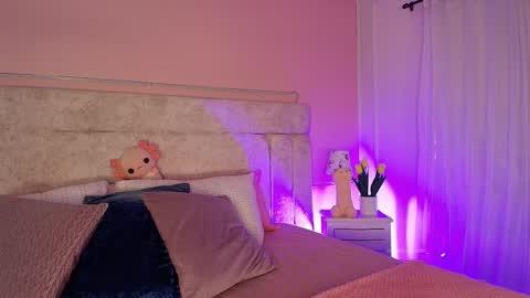 Vero  online show from March 11, 2025, 12:39 pm