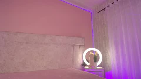 Vero  online show from December 22, 2025, 3:20 pm