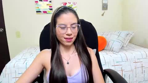 Veronica Miller online show from September 16, 2025, 1:50 am