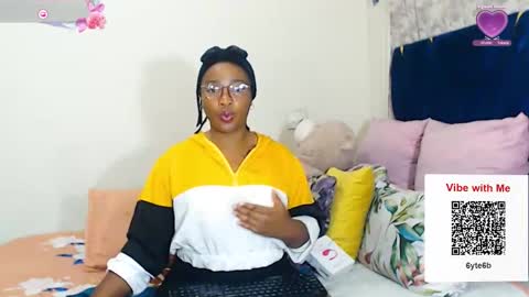 veronicarod1 online show from March 22, 2026, 8:45 pm