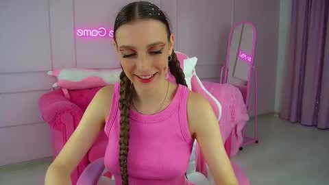 Veronica online show from September 19, 2025, 6:08 pm