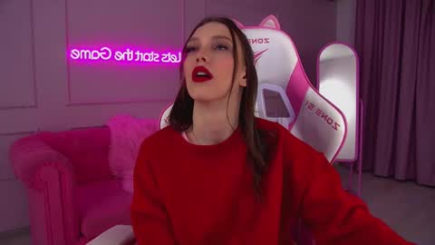 Veronica online show from November 27, 2025, 6:43 pm