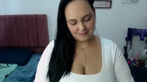 Snapshot of veroniicabbw_ chatting on June 22, 2026, 12:57 pm veroniicabbw_ online show from June 22, 2026, 12:57 pm
