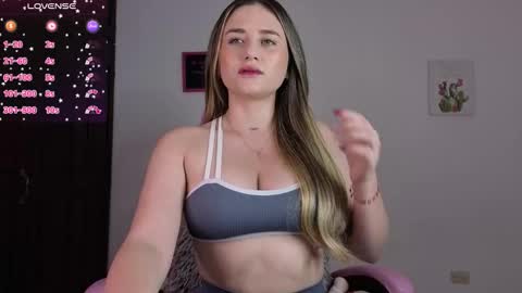 Vero online show from October 17, 2025, 3:20 am