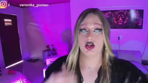 Snapshot of veronika_foxter chatting on May 6, 2026, 6:13 pm veronika gomez ind online show from May 6, 2026, 6:13 pm