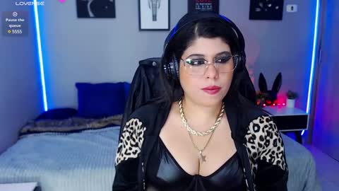 Miss Veronika online show from January 18, 2025, 2:44 pm