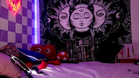        online show from March 6, 2025, 12:54 am