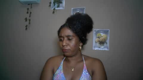 verronique1511 online show from April 21, 2026, 4:01 pm