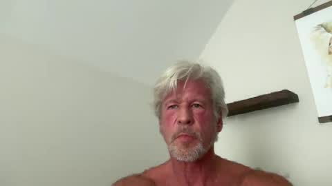 Vervalas online show from July 3, 2026, 10:49 pm