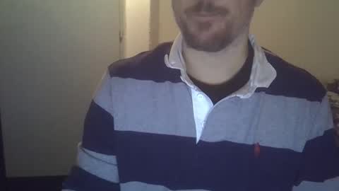 veryhotpervert online show from November 26, 2025, 9:43 am