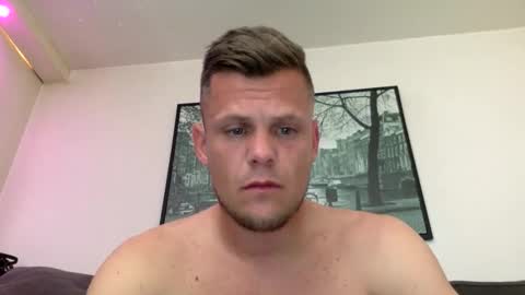 verykinkyjoker online show from May 15, 2026, 11:28 am