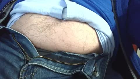 Erik online show from November 26, 2025, 8:04 am