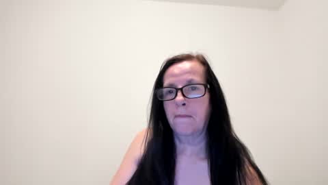 Snapshot of verysassypeachgoddess chatting on January 11, 2026, 3:44 am verysassypeachgoddess online show from January 11, 2026, 3:44 am