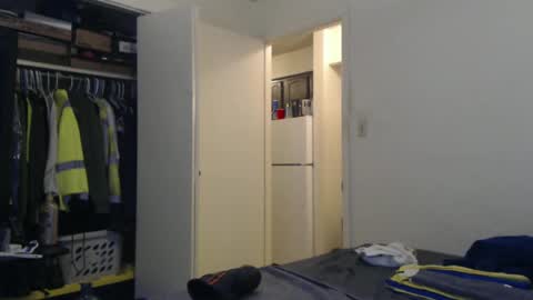 hairy man online show from January 26, 2025, 1:09 am