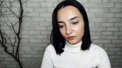 Ana online show from December 5, 2024, 4:23 pm