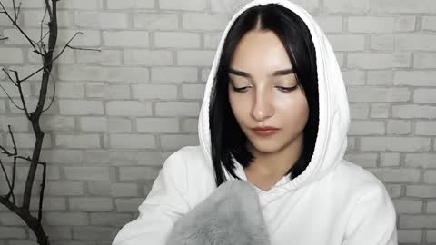 Ana online show from December 12, 2024, 11:29 am