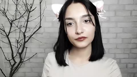 Ana online show from February 25, 2025, 4:21 pm