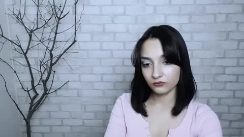 Ana online show from March 1, 2025, 12:34 pm