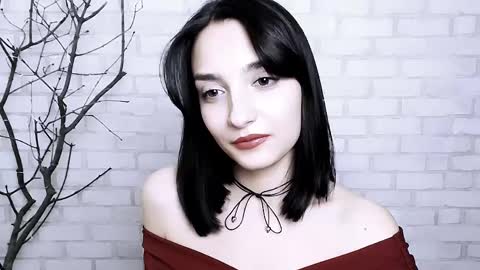 Ana online show from March 4, 2025, 2:10 pm