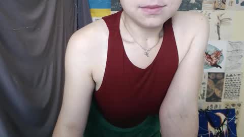 veryveryvery_shy online show from September 12, 2025, 6:02 am