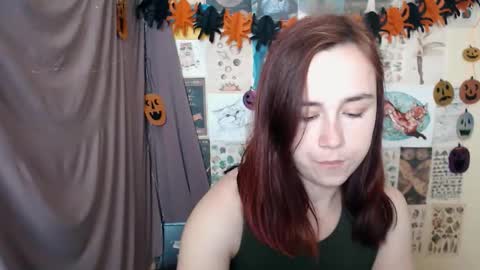 veryveryvery_shy online show from October 13, 2025, 5:29 am