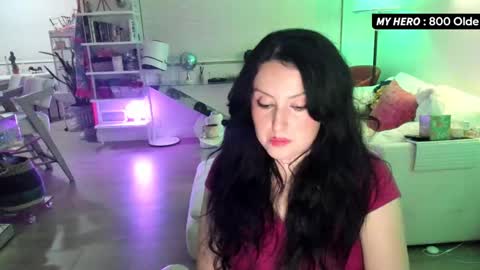 vesafine online show from October 3, 2025, 8:00 am