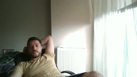 vesikalik2 online show from May 19, 2026, 10:32 am