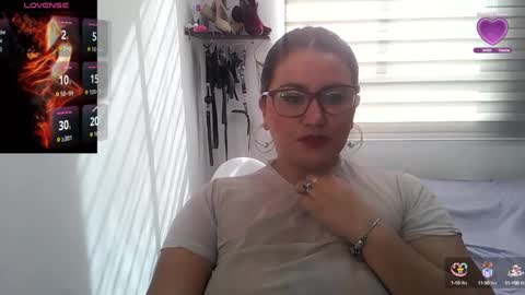 Vesper Vixen online show from September 13, 2025, 12:49 pm