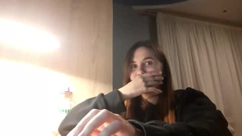 Dasha online show from December 5, 2025, 9:00 pm