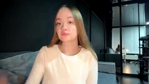 Esta online show from February 3, 2026, 2:53 am